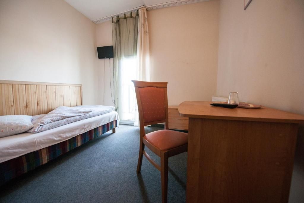 Отели типа «постель и завтрак» Gościniec Pod Furą Biskupice-49